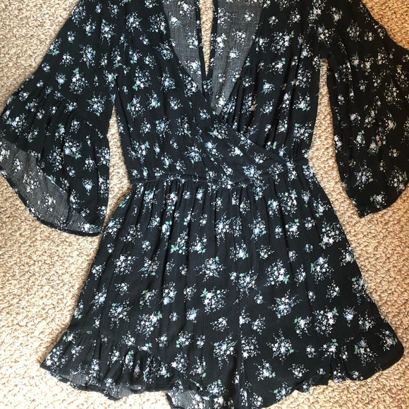 AEO ROMPER - Picture 3 of 6